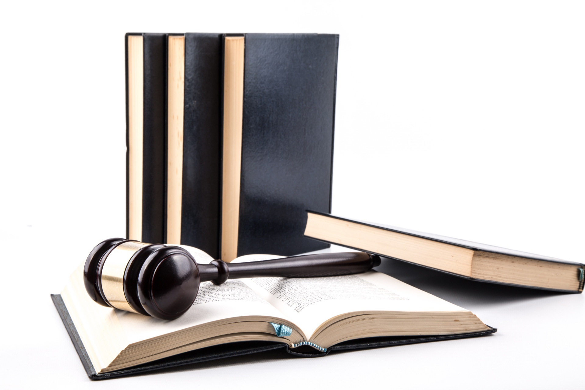 judge-gavel-1461966256udE